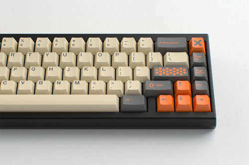 GMK CYL Carbon R3