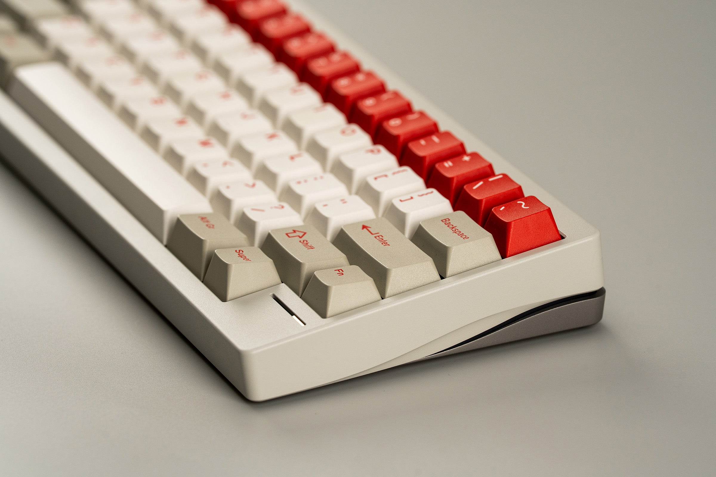 Lily R2