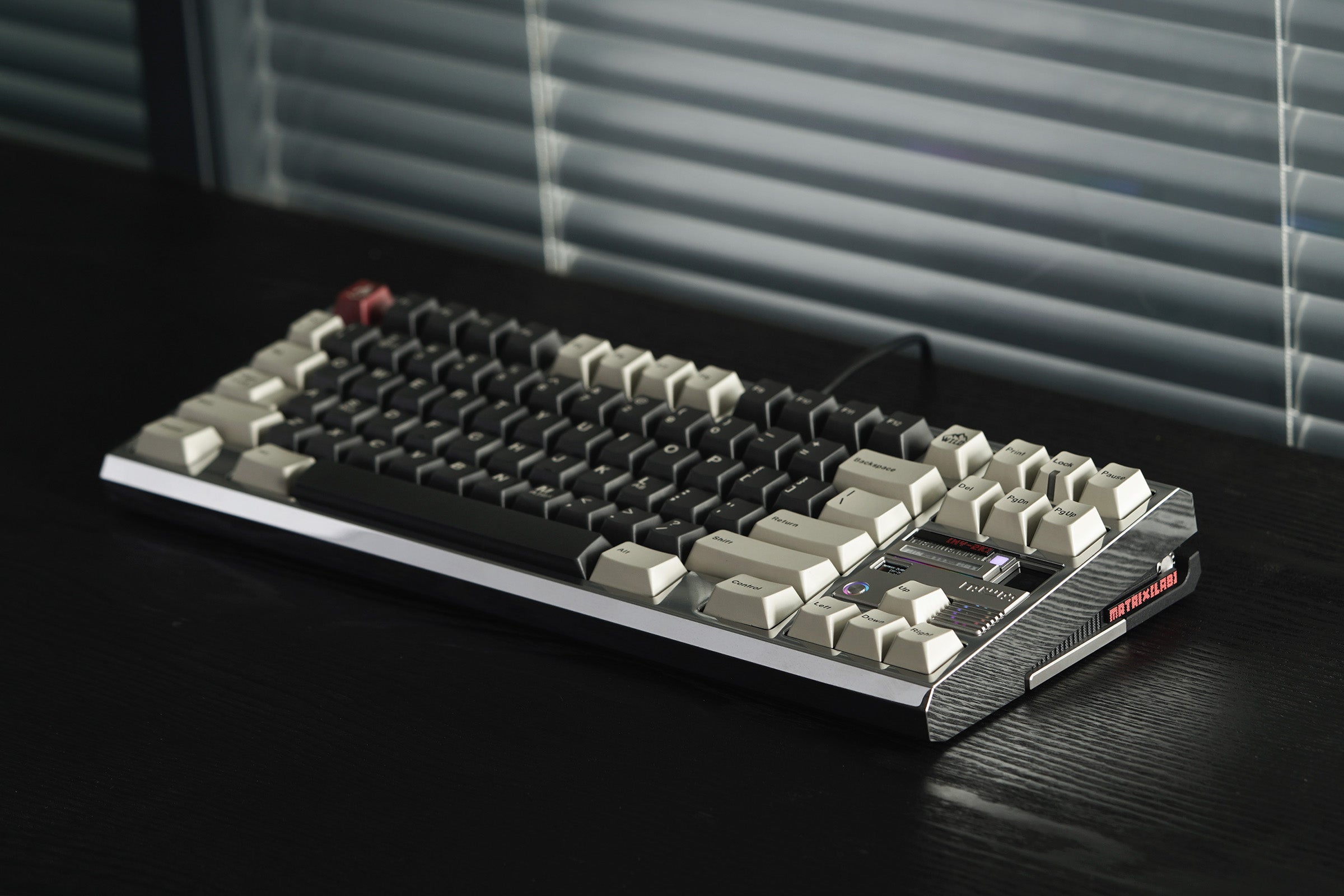 Matrix FAUKWAA MY-2K